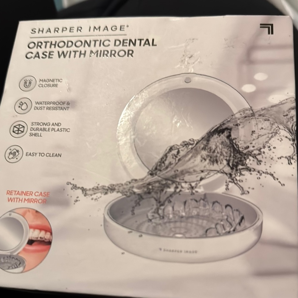 Sharper Image Orthodontic Dental Case with Mirror